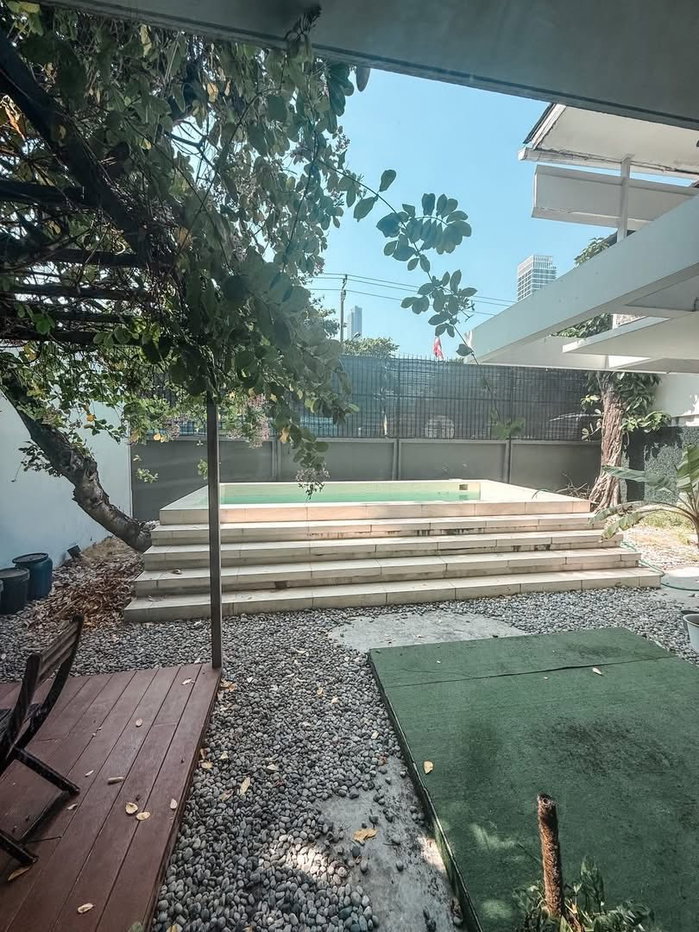 รูป WS7434 🏡 ให้เช่า  Home Office ทองหล่อ 20 พร้อมสระว่ายน้ำส่วนตัว เพียง 170,000 บาท/เดือน - รูปที่ 5/10