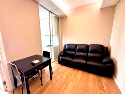 Condos for rent : The Saint Residence for Rent only 15,000 baht Nice Decoration Jatujak Park View  Line : @apopplace
