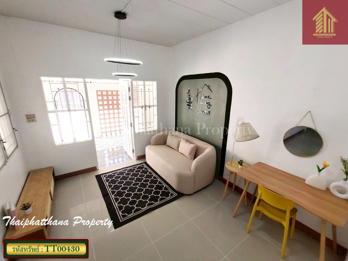 รูป หมู่บ้านพิศาล เทพารักษ์ บางพลี รีโนเวทใหม่ ตกแต่งเฟอร์นิเจอร์ พร้อมอยู่ - รูปที่ 4/15
