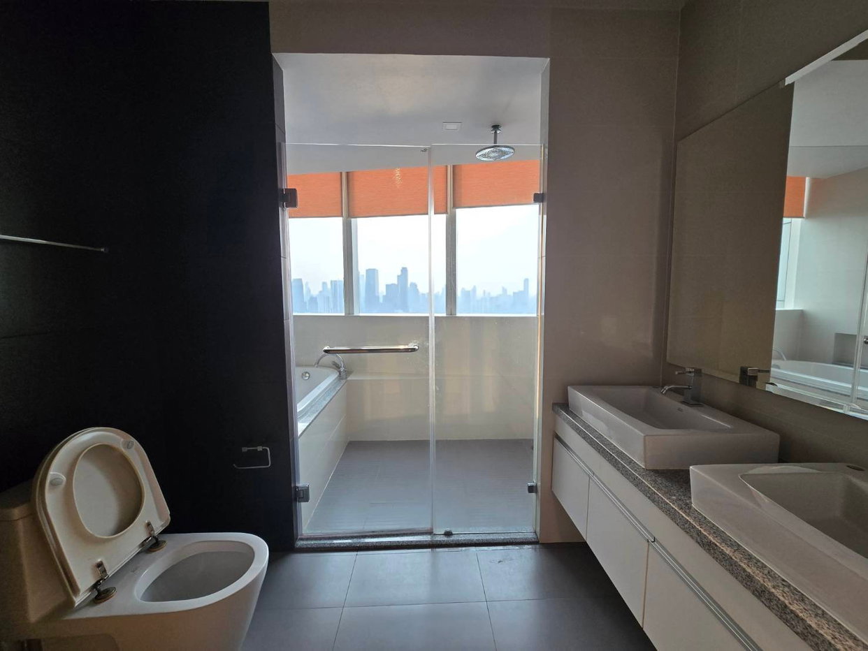รูป LTH15398OP – Spacious Condo High Floor for Rent Phrom Phong | City Lifestyle Best Value | Near BTS Phrom Phong | 75,000 THB | คอนโดให้เช่า พร้อมพงษ์ ชั้นสูง ห้องกว้าง คุ้มค่า ใกล้ BTS พร้อมพงษ์ - รูปที่ 7/10