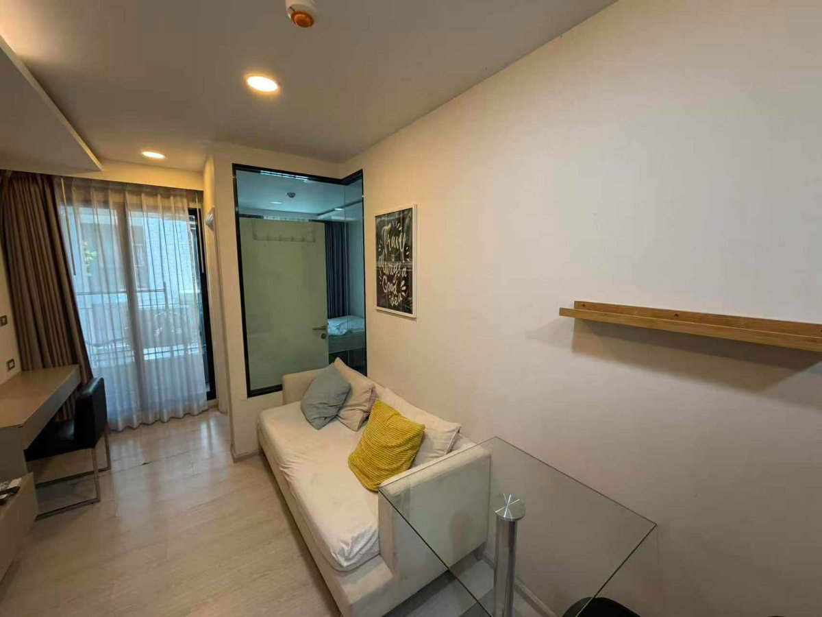 รูป วีธารา สุขุมวิท 36 | 1 ห้องนอน ชั้นสูง พร้อมออนเซ็นระดับพรีเมียม ใกล้ BTS ทองหล่อ 15,000 บาท / เดือน - รูปที่ 2/7