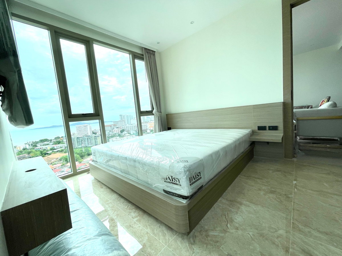 picture The Riviera Ocean Drive Foreigner Qouta *Corner Room* - 15/60