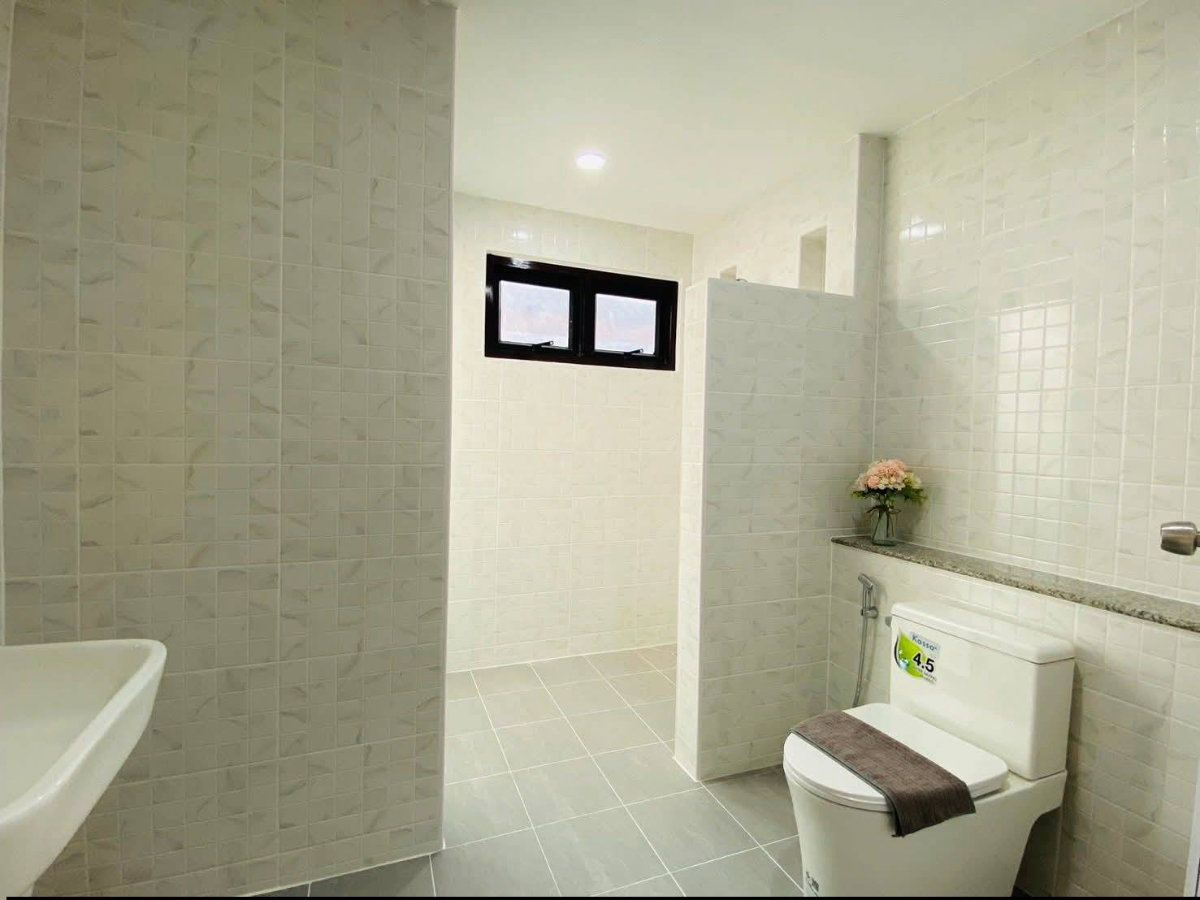 รูป บ้านเดี่ยว หลังใหญ่ ทำเลดี ตกแต่งใหม่ กว้างขวาง หมู่บ้านอารีน่าการ์เดนท์ ซ.สวนสยาม 24 (เสรีไทย3) คันนายาว - รูปที่ 19/24
