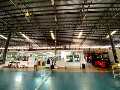 เช่าโรงงาน บ.ไทยโพลิเมอร์เท็กซ์ไทล์ : AW680 ให้เช่าโกดัง/โรงงาน 5 ไร่ บางนา–ตราด กม.19 ม. โรงงานสูง 15–17 ม. ขอ รง.4 ได้ รถเทรลเลอร์เข้า-ออกได้