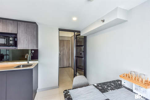 KnightsBridge Prime Sathorn Easy Start with a City Dweller Lifestyle