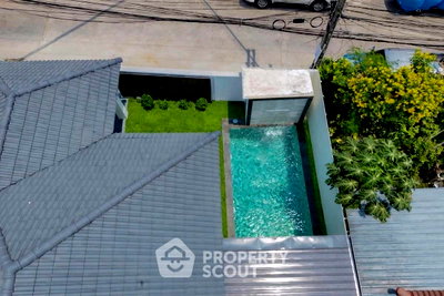 Houses for sale King Power Pattaya Complex : 3-BR House at Pattaya Rungrueng Housing close to East Pattaya (ID 2894802)