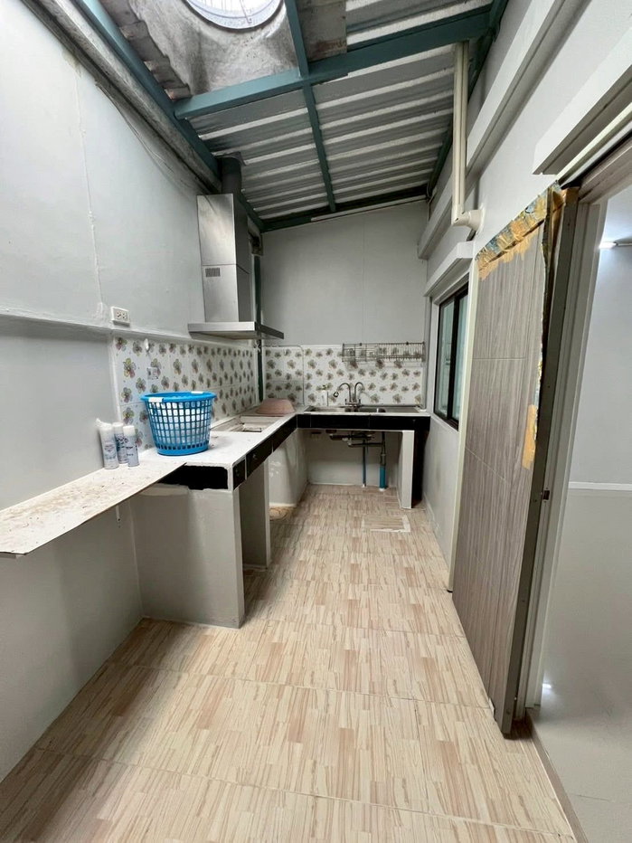 รูป 🏡✨ ขาย / เช่า ทาวน์โฮม ทำเลลาดกระบัง 54 3 ห้องนอน 2 ห้องน้ำ บ้านสวย พร้อมอยู่ เดินทางสะดวก ใกล้สนามบินสุวรรณภูมิ บ้านสภาพดี ทำเลน่าอยู่ - รูปที่ 5/15
