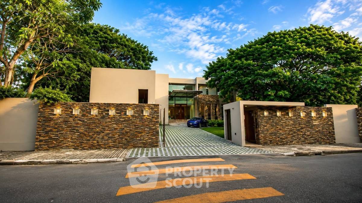 รูป บ้าน 3-ห้องนอน ใกล้ ท่าอากาศยานสุวรรณภูมิ (ID 2885146) - รูปที่ 1/12