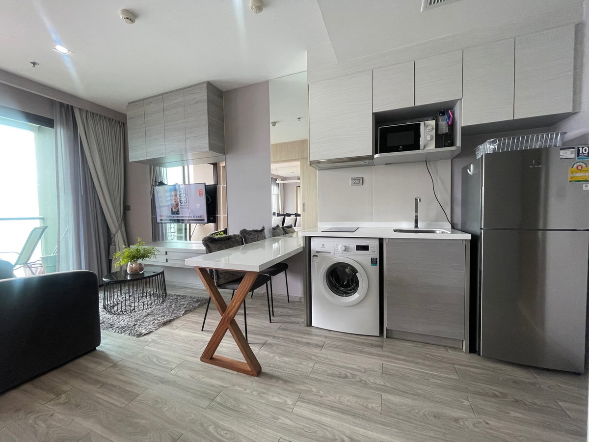 รูป For rent Aeras Beachfront Condo SeaView Free  Internet WiFi  - รูปที่ 30/39