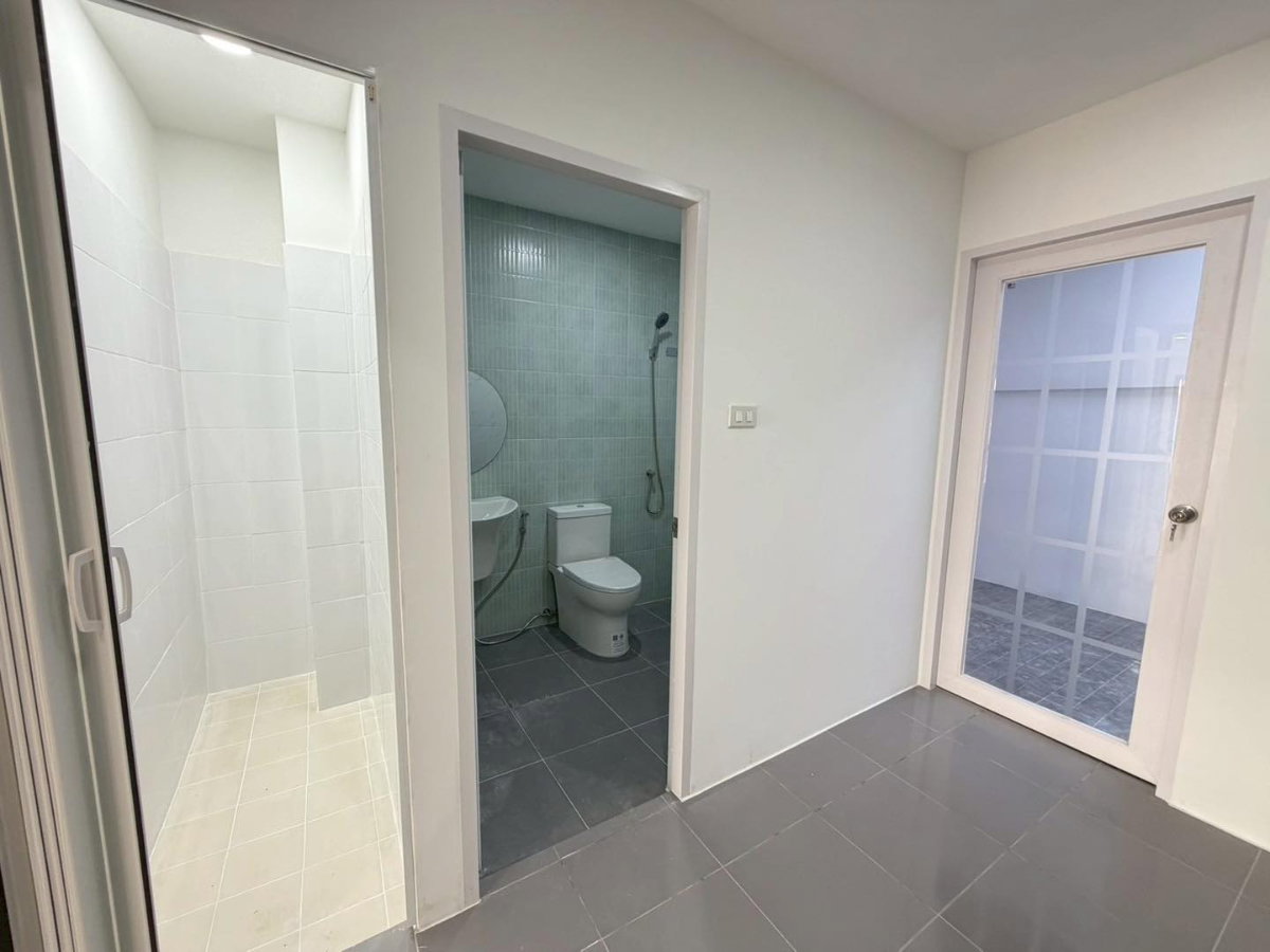 รูป 🏠 ขายทาวน์โฮม 2 ชั้น | โครงการ First Home วัชรพล (หมู่บ้านเฟิสท์โฮมวัชรพล) ทำเลดีมาก หลังตลาดถนอมมิตร 50 เมตร ✨ ใกล้ทางด่วน เดินทางสะดวก - รูปที่ 6/24