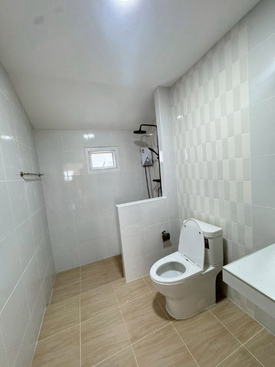 รูป ขายบ้านเดี่ยวโครงการบ้านธีรพร รีโนเวทใหม่ สไตล์มินิมอลมูจิ ใกล้ตลาดสามแยกสันทราย เซ็นทรัลเฟส เชียงใหม่ -SW003651 - รูปที่ 11/15