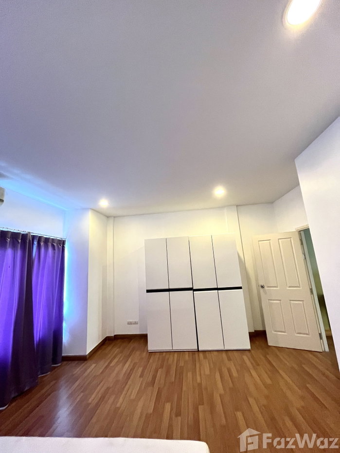 รูป Baan klang muang urbanion ladprao 84 1646132 - รูปที่ 8/31