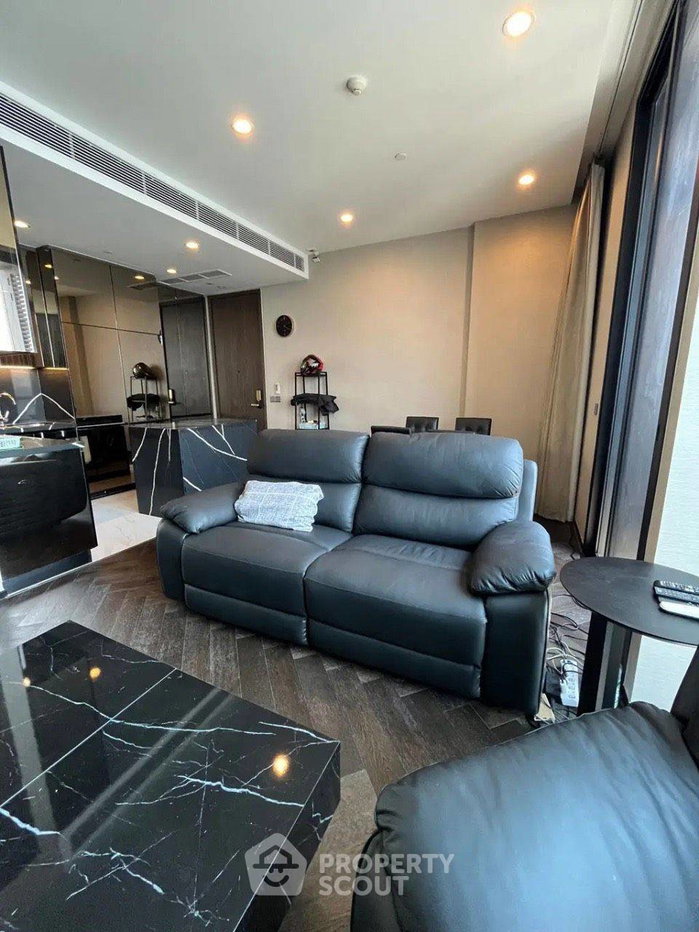 picture Well-Priced 2-BR 77 Sqm High-Floor Condo The Esse Sukhumvit 36 near BTS Thong Lor (70m) (ID 2894899) - 1/9