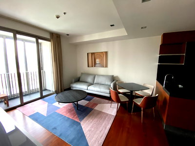Condos for rent : Ashton Morph 38 2Bedroom For Rent