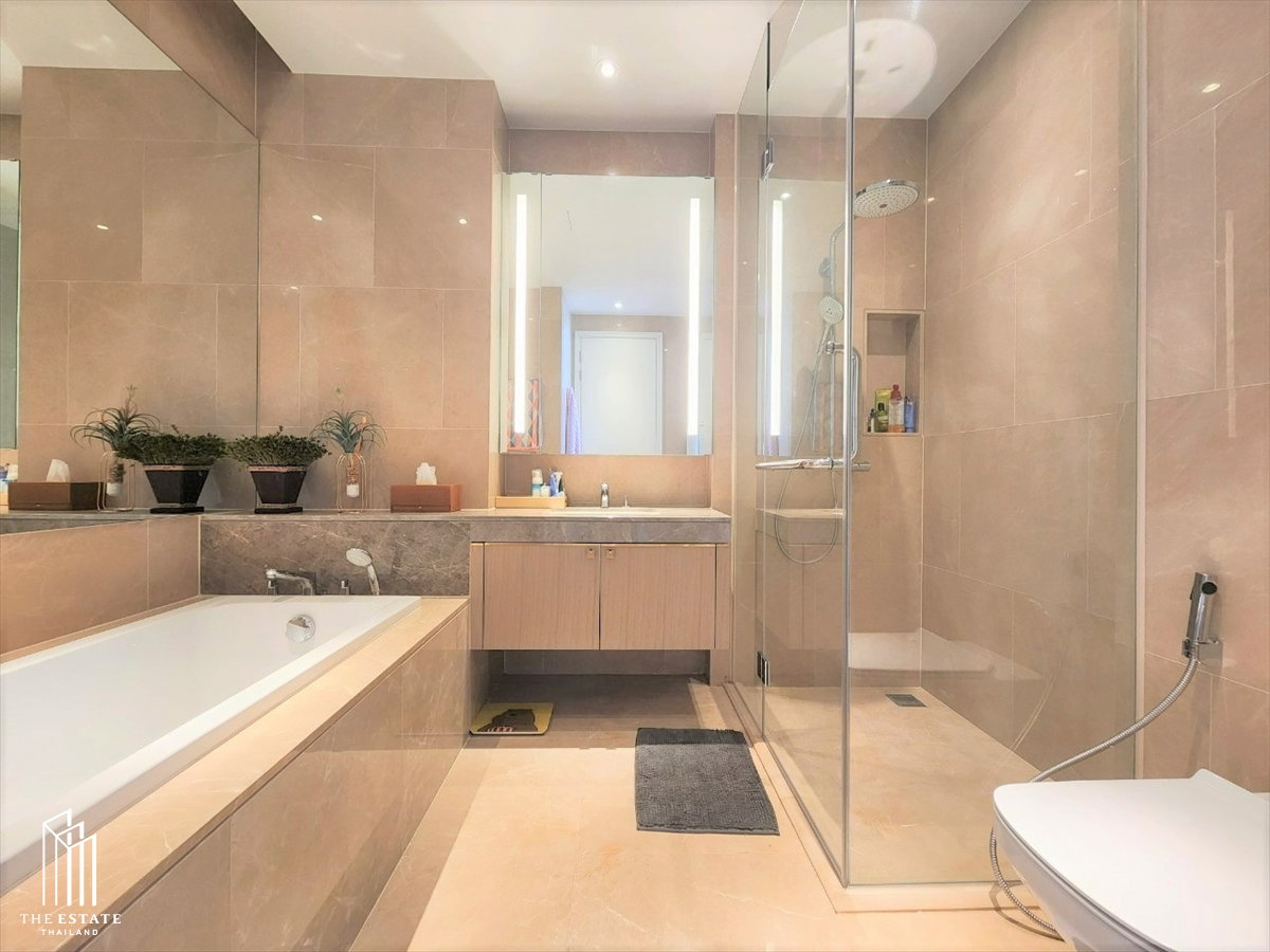 รูป Condo for RENT Magnolias Waterfront Residences ชั้นสูง50+ สุดยอดวิวมหานคร ห้ามพลาด!! พร้อมอยู่เฟอร์ครบสวยมาก @80,000 Baht - รูปที่ 10/11
