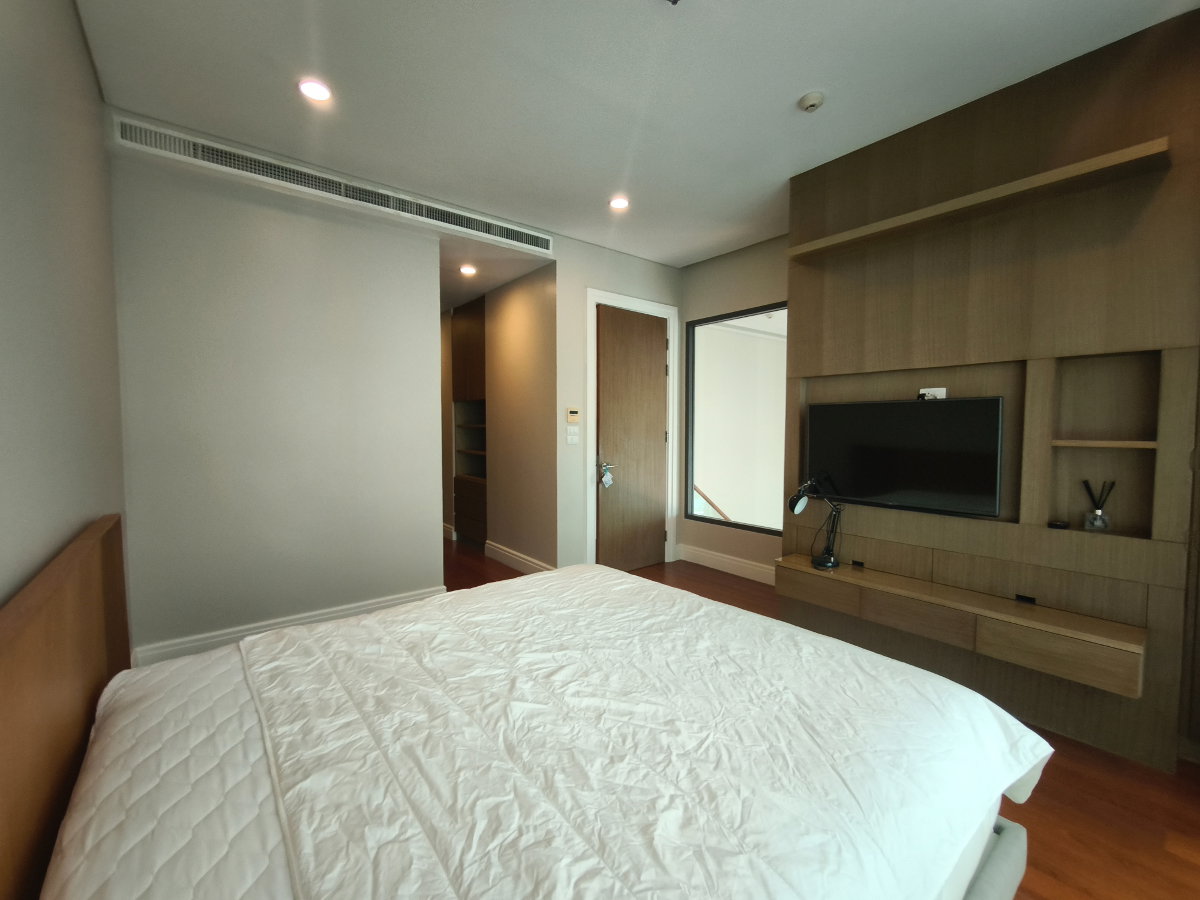picture CA4009 Condo for Rent | Bright Sukhumvit 24 - 10/11