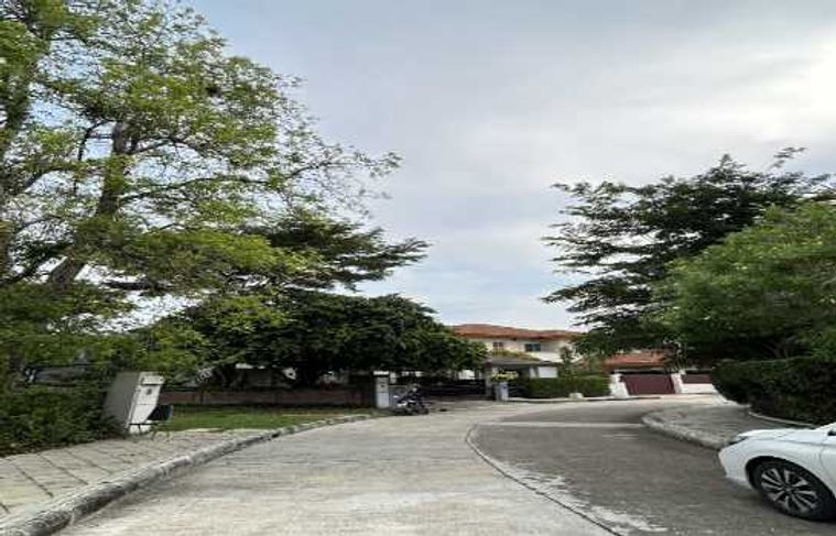Land for sale, 676 sq wah, Don Mueang
