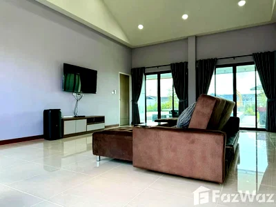 Houses for sale Hua Hin Prachaubkirikhan : 3 Bedroom Villa for sale in Hin Lek Fai, Prachuap Khiri Khan  6257940