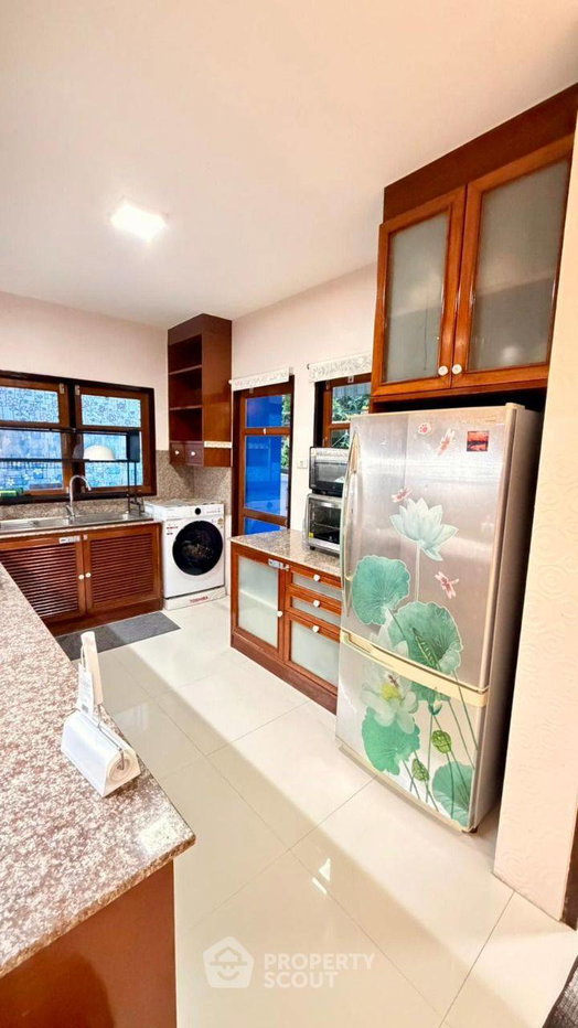 รูป วิลล่า 3-ห้องนอน ใกล้ ตลาดโต้รุ่งหัวหิน (ID 2065486) - รูปที่ 12/42