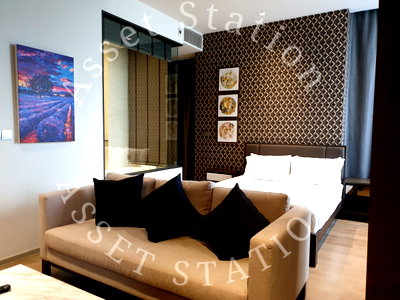 Condos for rent : 💎🌟Luxury condo Ashton Silom, ready to move in immediately. Near BTS Chong Nonsi 🚅