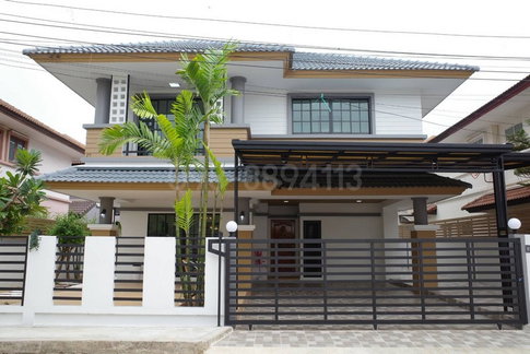 FOR SALE  HOUSE PROPERTY  3990000 BAHT.