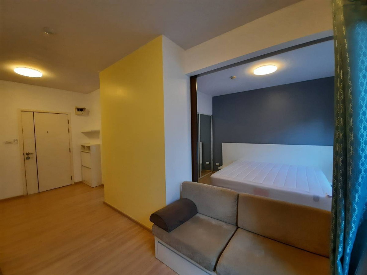 รูป ให้เช่าคอนโด A Space Sukhumvit 77 ห้องริม ชั้น 6 วิวสระ เฟอร์ฯครบพร้อมอยู่ (มีเครื่องซักผ้า) ใกล้รถไฟฟ้า BTS อ่อนนุช ทำเลดีเดินทางสะดวก - รูปที่ 8/15
