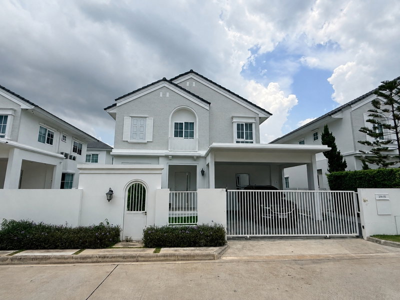 ขายบ้านเดี่ยว : ขาย บ้านเดี่ยว ชัยพฤกษ์ บางนา กม.15 เฟอร์ครบ มีห้องแม่บ้าน ( SPSEVE1928 )