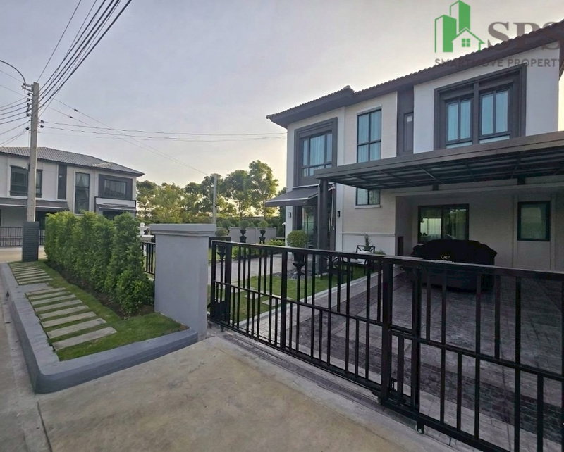 Houses for rent : Detached House for Rent, Grand Pleno Sukhumvit – Bangna (SPSJP343)