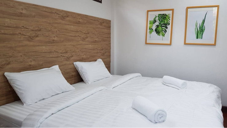 picture Single house for rent near MRT Sutthisan. - 9/17