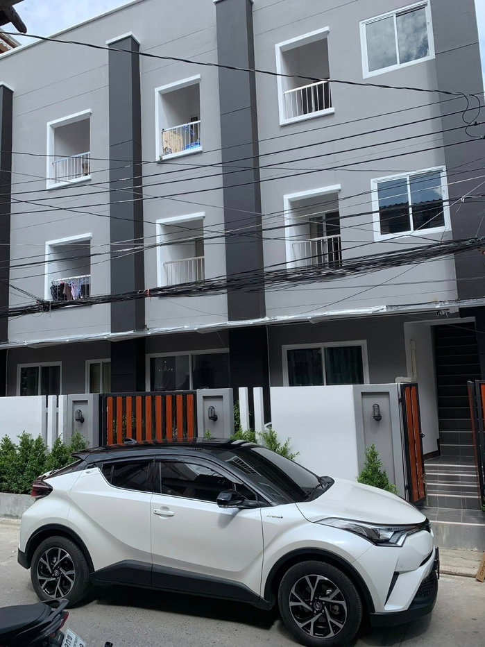 รูป S1231 🏢 ขายอพาร์ตเมนต์ พร้อมผู้เช่าเต็ม ประชาสงเคราะห์ 21 ใกล้ MRT ห้วยขวาง เพียง  7.49 ล้านบาท - รูปที่ 1/16