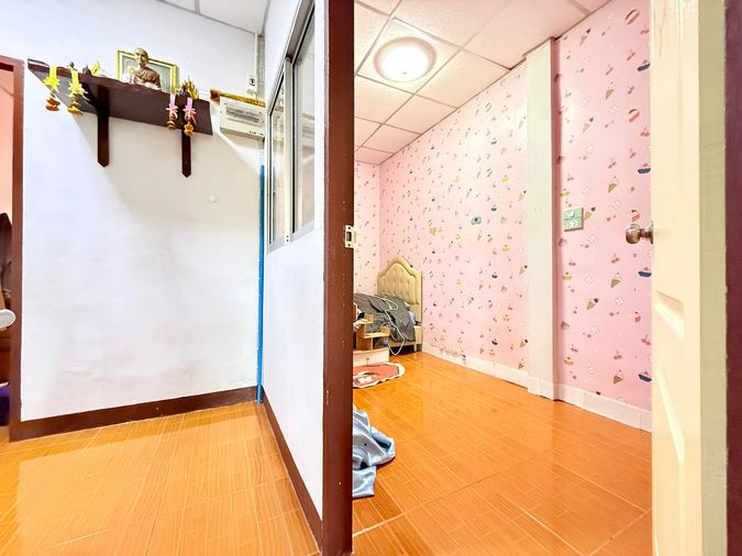 3-bed townhouse for sale, 84 sqm, 23.6 sq wah, ArunThong 2  Phetkasem 77