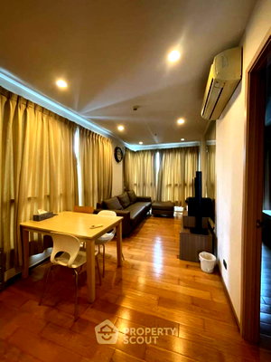 Condos for sale : 2-BR Condo at Fuse Sathorn-Taksin near BTS Wongwian Yai (ID 1442002)