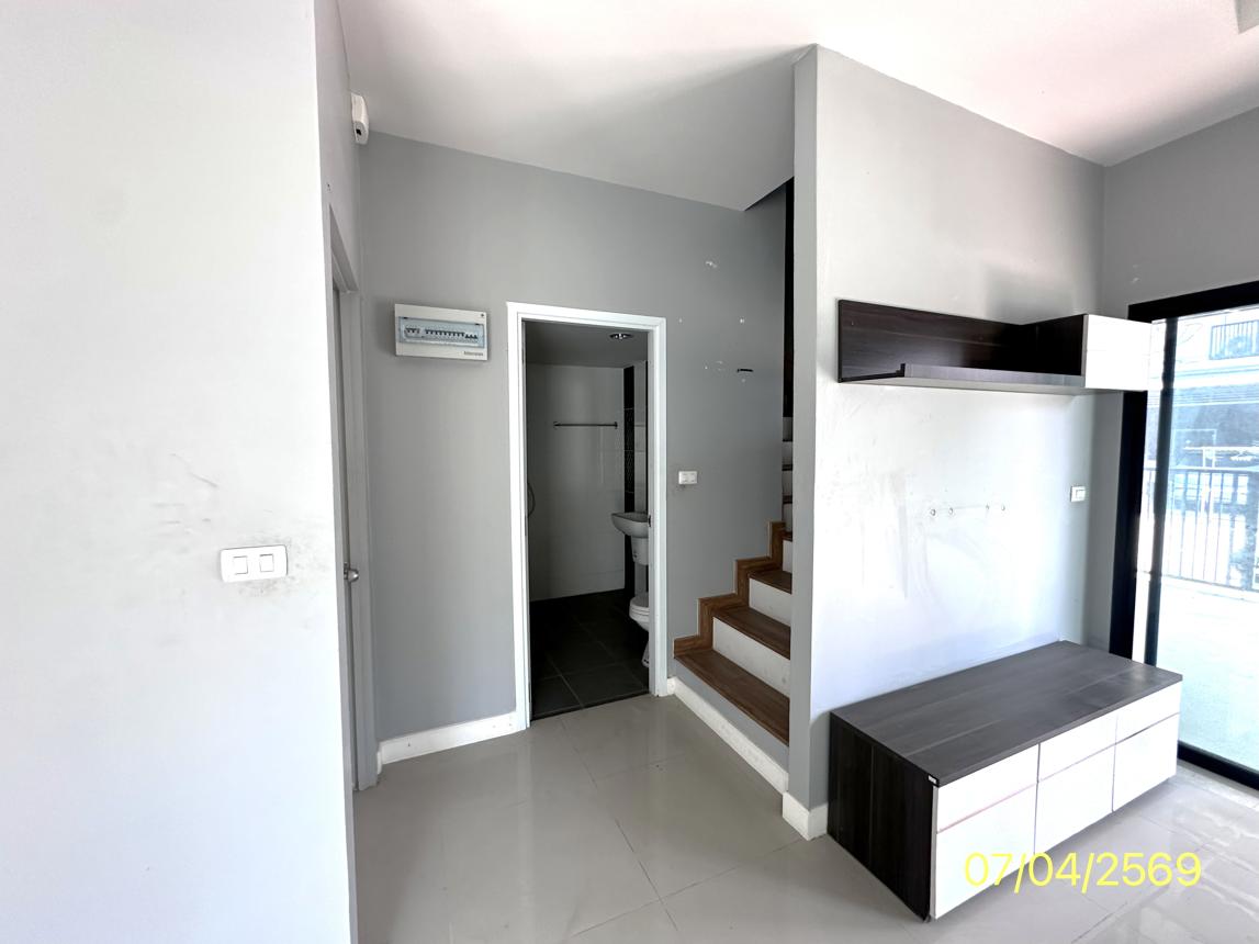 picture TOWN HOUSE 28.7 Sq.w. Lat Lum Kaeo Pathumthani for 2.2M - 26/40