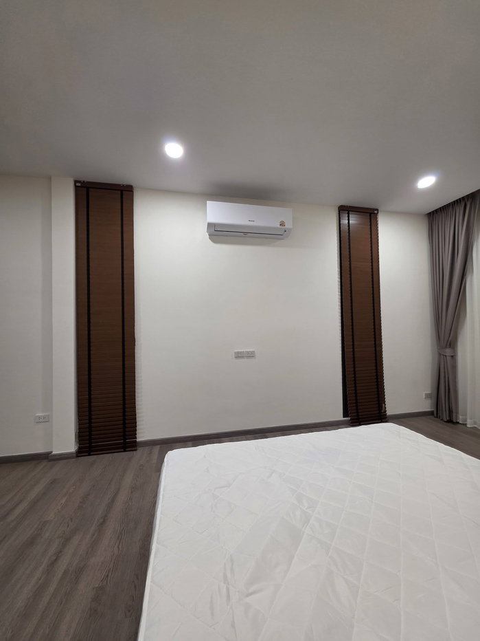 รูป Pool Villa in Bang Chak 3 bedrooms, for sale - รูปที่ 2/20