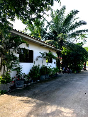 Apartment building for sale Muang Rayong : Hotel Resort in Rayong near PTTGC Office Maptaphut Noenpra 