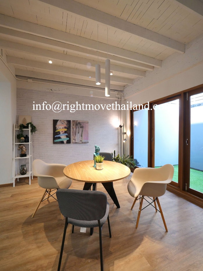 รูป HR1461 Townhouse For Sale with Tenant - รูปที่ 6/18