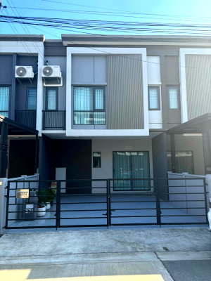 เช่าทาวน์โฮม ปทุมธานี : 🏡 ปล่อยเช่า บ้านทาวเฮ้าส์ 2 ชั้น 📍 Grande Pleno พหลโยธิน-วิภาวดี  ใกล้ฟิวเจอร์ปาร์ครังสิตและทางด่วน 