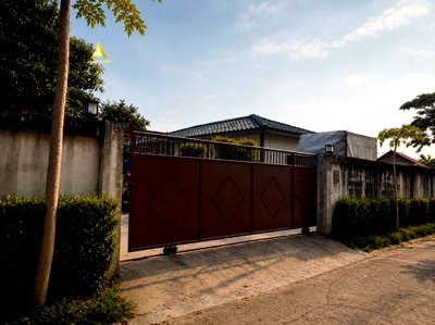 เช่าโรงงาน เดอะ บริโอ้ มอลล์ : AW687 ให้เช่าโกดังมีออฟฟิศ พร้อมบ้านพักคนงาน ที่ดิน 200 ตร.ว. พุทธมณฑลสาย3 