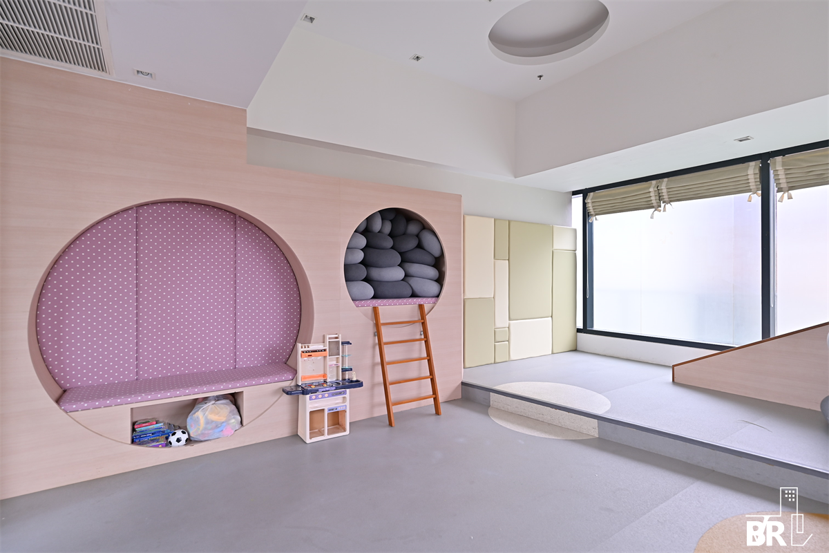 รูป เซอร์เคิล ลิฟวิ่ง โปรโตไทป์  ห้องหลุดจอง ราคาน่าคบหา - รูปที่ 8/9