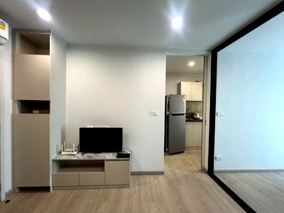 Condos for rent : Thana Astra Sathorn-Chan Condo, fully furnished and ready to move in.