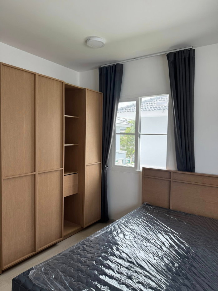 รูป 🏡 บ้านเดี่ยวให้เช่า! Villaggio ศรีนครินทร์-บางนา — บ้านสวยสไตล์ยุโรป ใกล้ Mega Bangna (Pet Friendly 🐾) - รูปที่ 13/14