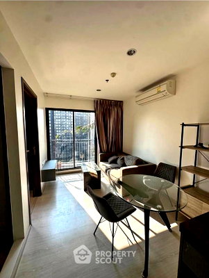 Condos for rent : 2-BR Condo at Rhythm Asoke near MRT Phra Ram 9 (ID 2854081)