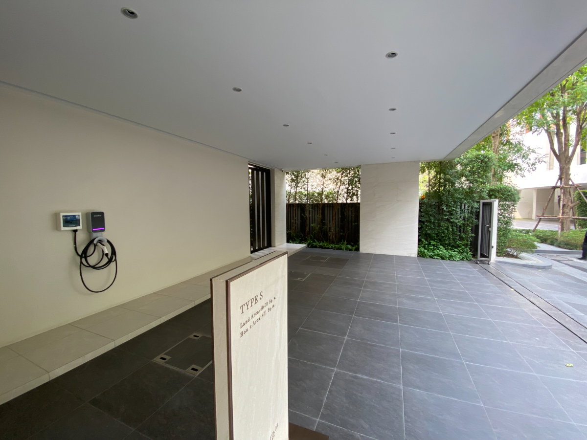 รูป บ้านใหม่ ในโครงการสุดหรู พัฒนาการ - สุขุมวิท ** No Co-Agent ** - รูปที่ 13/32