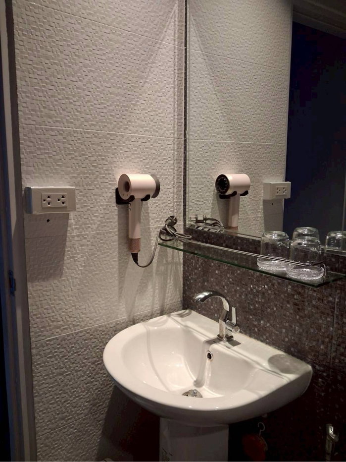 picture Brand New House Bangtao Laguna For Rent - 15/21