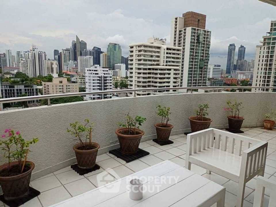 รูป คอนโด 2-ห้องนอน ที่ ศุภาลัย เพลส สุขุมวิท 39 ใกล้ BTS พร้อมพงษ์ (ID 2885386) - รูปที่ 18/19