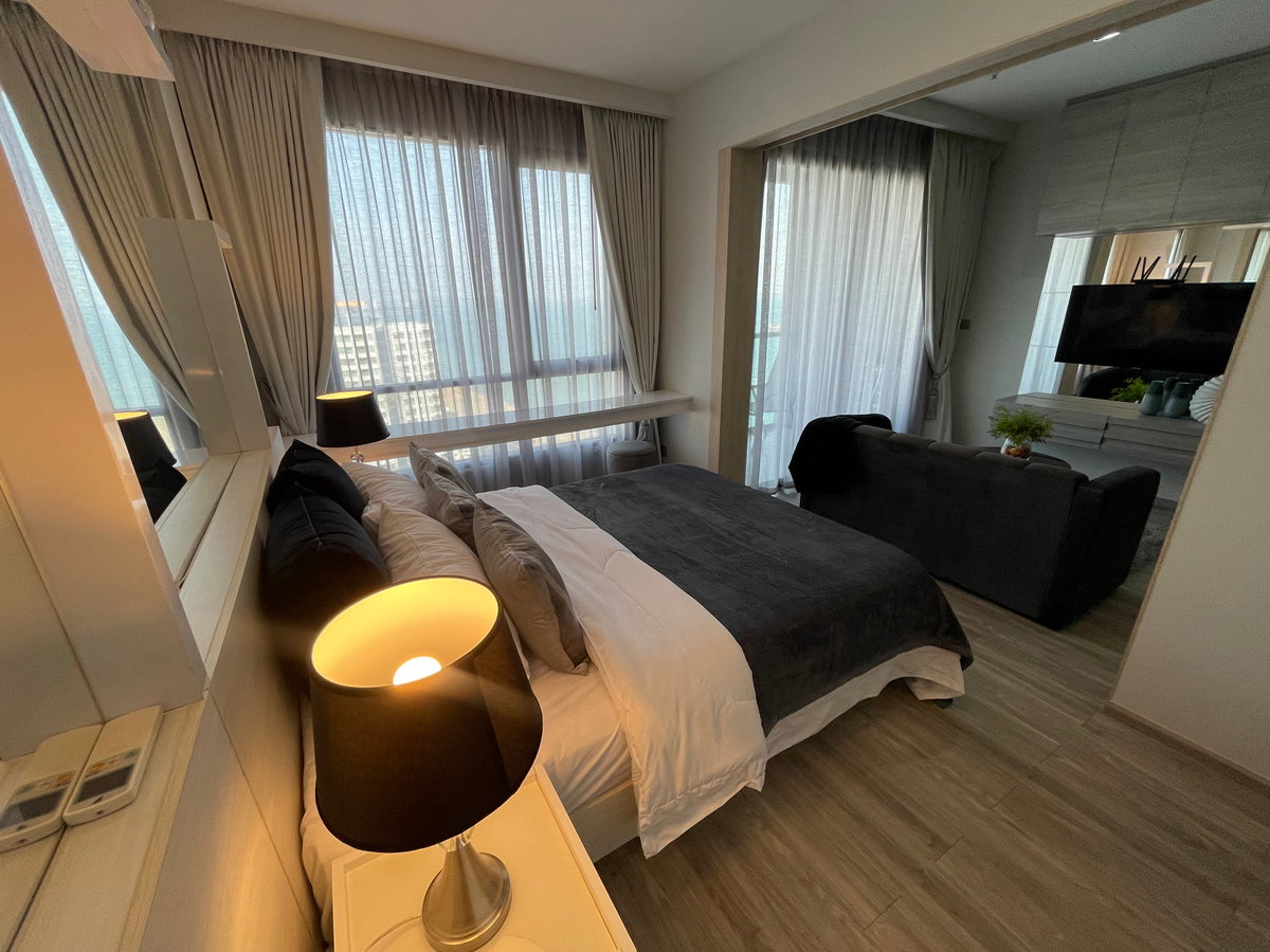 รูป For rent Aeras Beachfront Condo SeaView Free  Internet WiFi  - รูปที่ 18/39