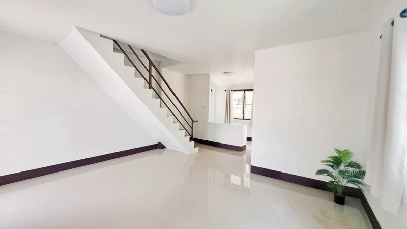 รูป 🏡 ขายบ้านรีโนเวทใหม่ พร้อมเข้าอยู่ - พิกัดขวัญเวียง สันกำแพง - รูปที่ 3/16
