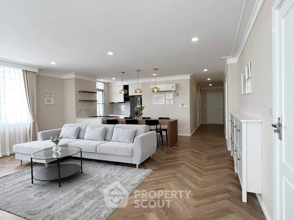 picture 3-BR Condo at Icon 1 Condominium close to Thong Lo (ID 1801822) - 7/19