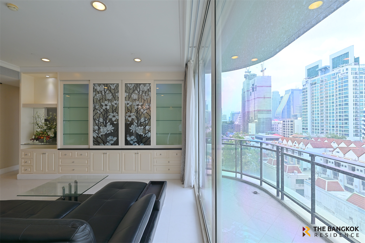 รูป รอยซ์ ไพรเวท เรสซิเดนท์ส หรูหราเหนือระดับกับยูนิตสุด Luxury - รูปที่ 8/10