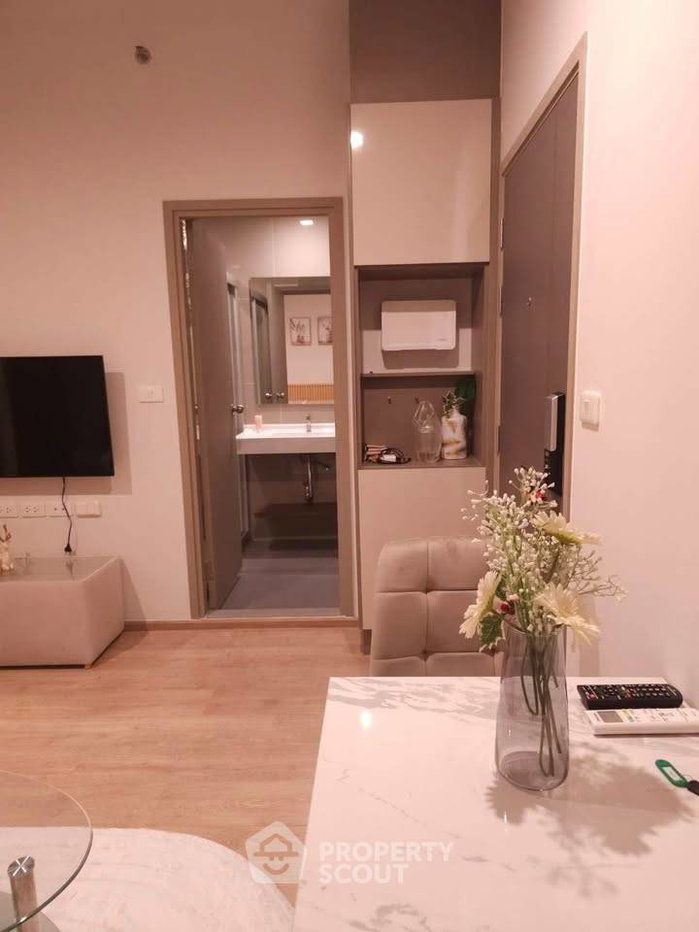 picture 1-BR Condo at Ideo Rama 9 - Asoke near MRT Phra Ram 9 (ID 2890824) - 2/6